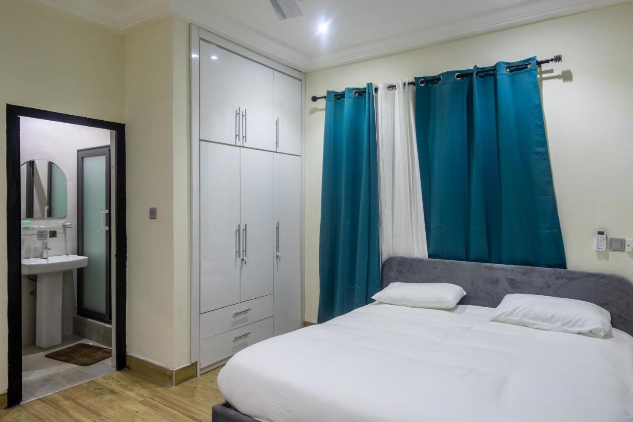 Cloud9 Apartments Accra Buitenkant foto